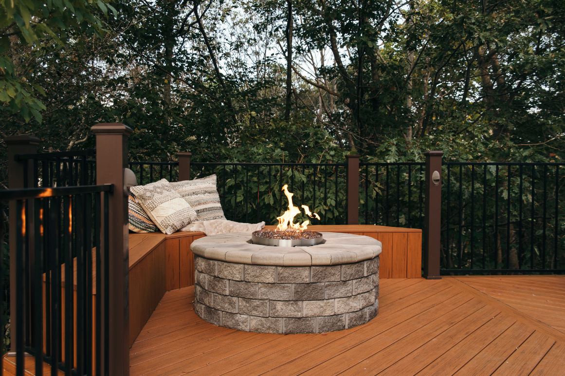 Composite Deck with Builtin Stone Fire Pit